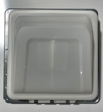 Load image into Gallery viewer, Vent w/ Manual Opening